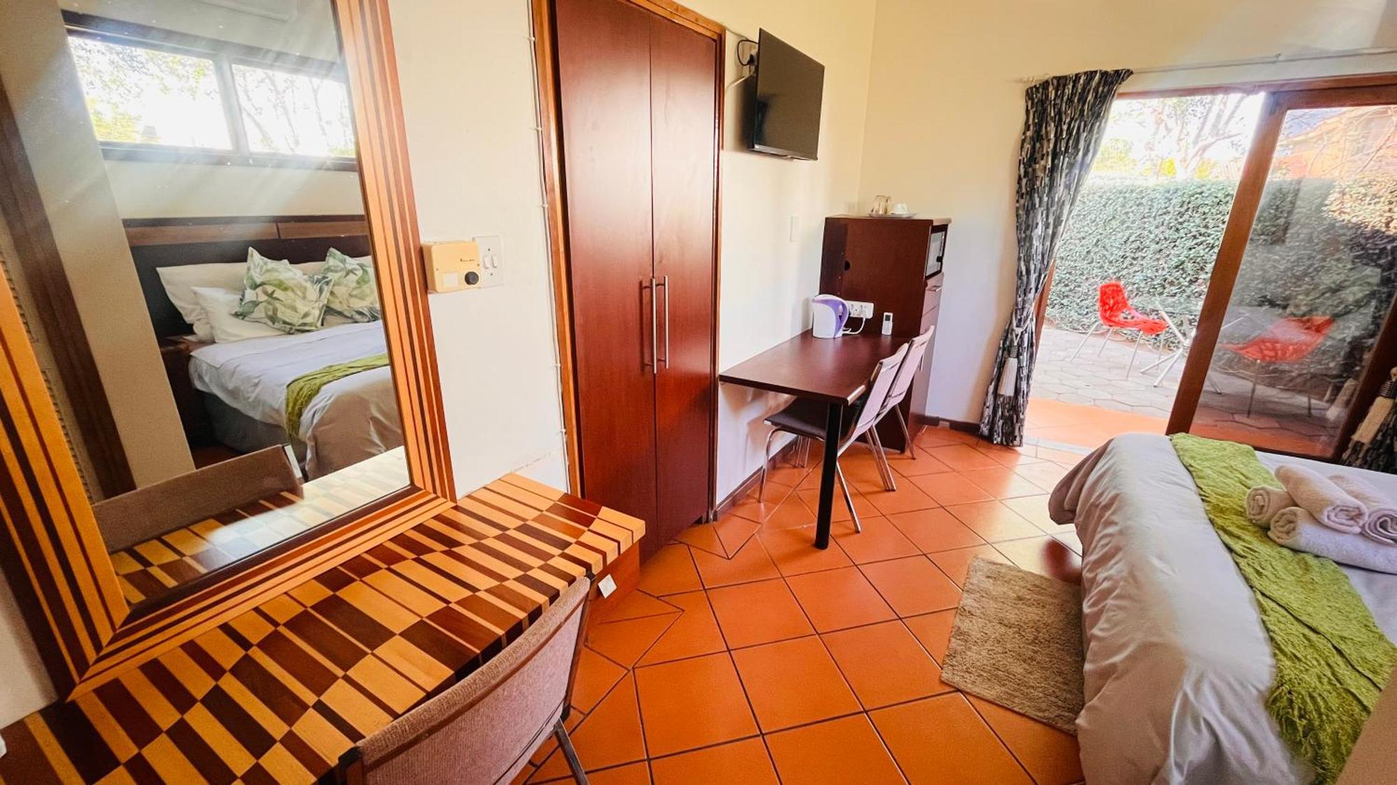 The Wood House Hotel Empangeni Luaran gambar