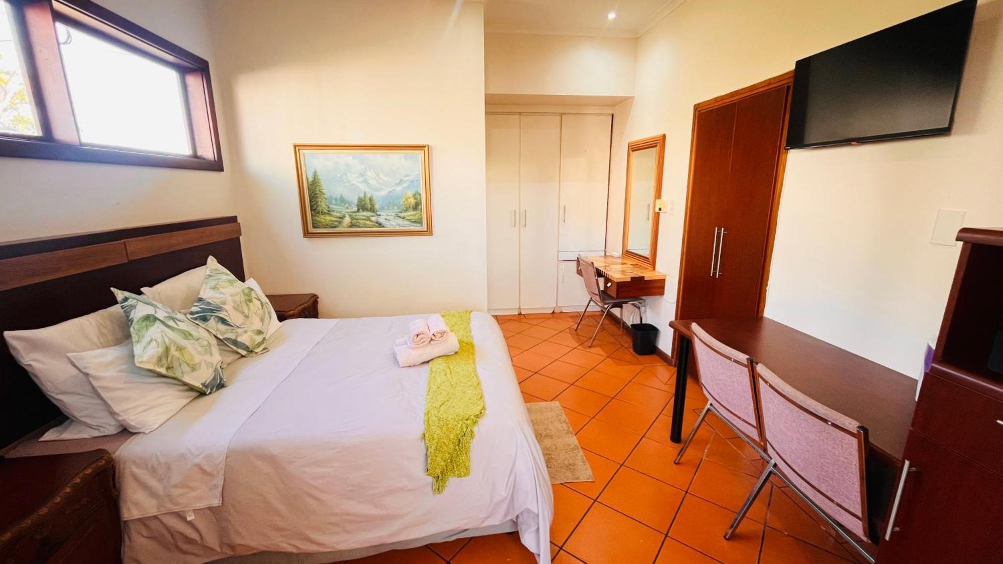 The Wood House Hotel Empangeni Luaran gambar